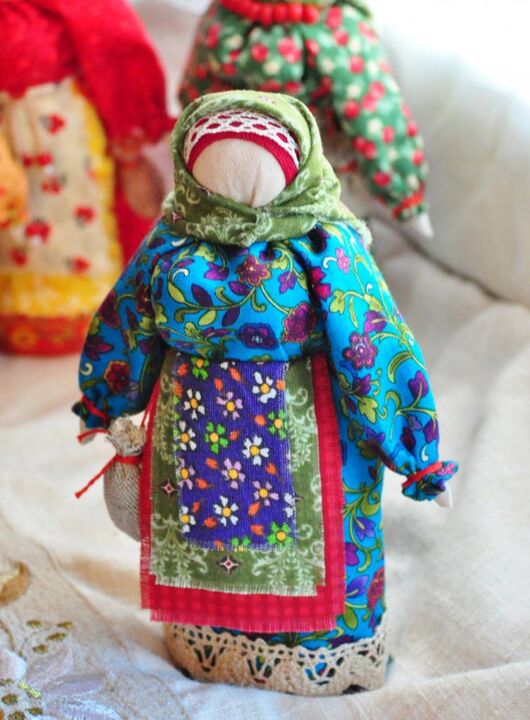 Make your own doll as an amulet for luck photo 3